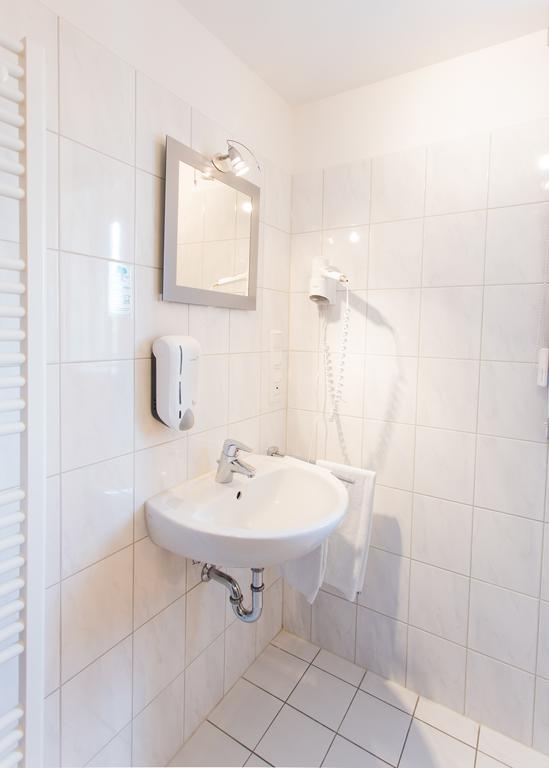 Hotel Luisenhof Mettmann Quarto foto